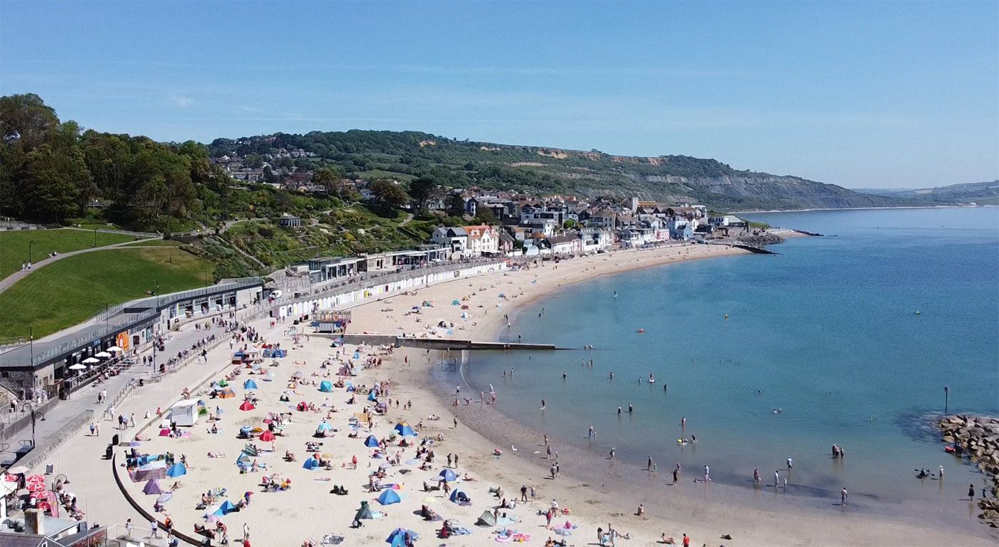 lyme-regis-beaches.jpg